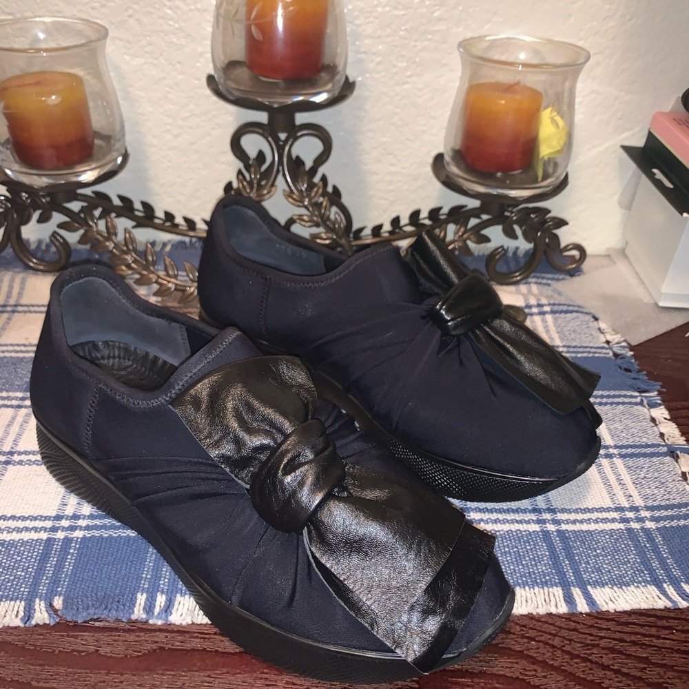 Prada 👟 shoes - Picture 2 of 6